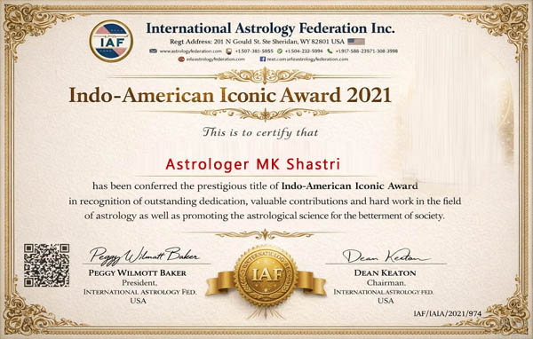 Astrologer MK Shastri